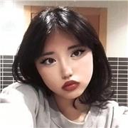 Chica deportista,meticulosa,organizada y con amplia experiencia. Estoy capacitada para dar clase desde la edad mínima hasta 4ºEso